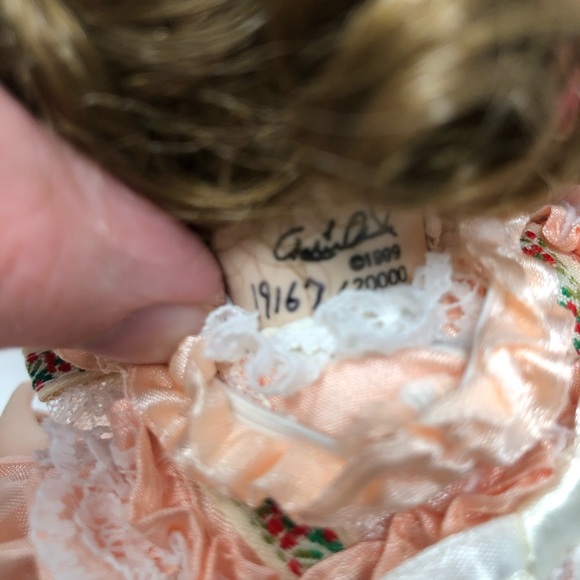 Marie Osmond set of 4 Tiny Tot dolls - Picture 6 of 14